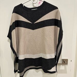 Reitmans Gray and Cream Knit Sweater